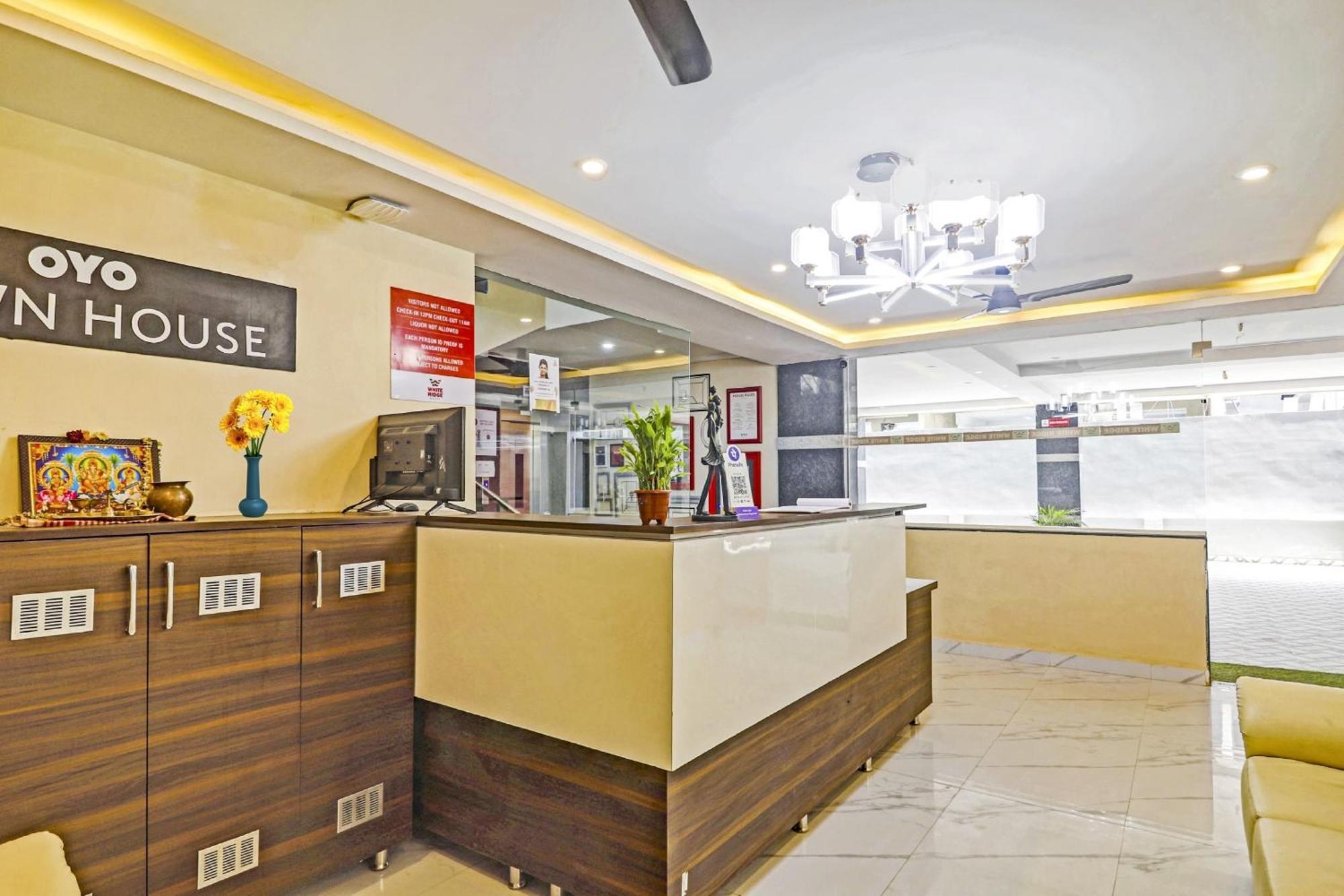Collection O White House Near Kims Kondapur Hotel Kondapur  Exterior photo